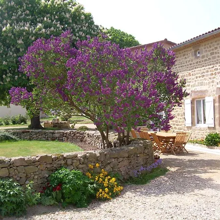 فندق مبيت وإفطار Chez Tiane Puy De Dome Saint-Flour (Puy-de-Dome)